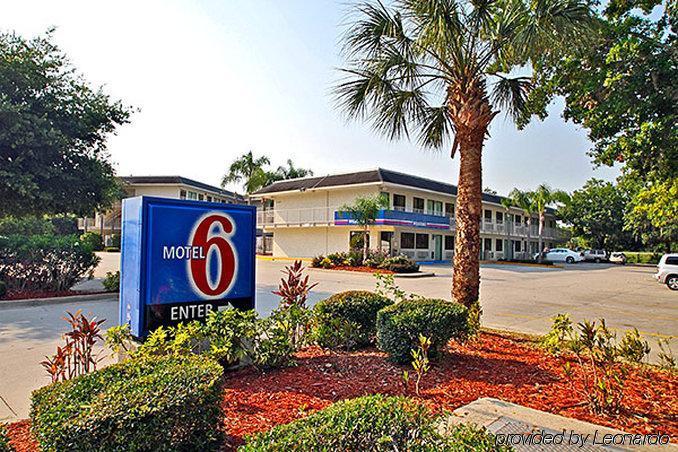 6-bradenton, Fl 2* Bradenton
