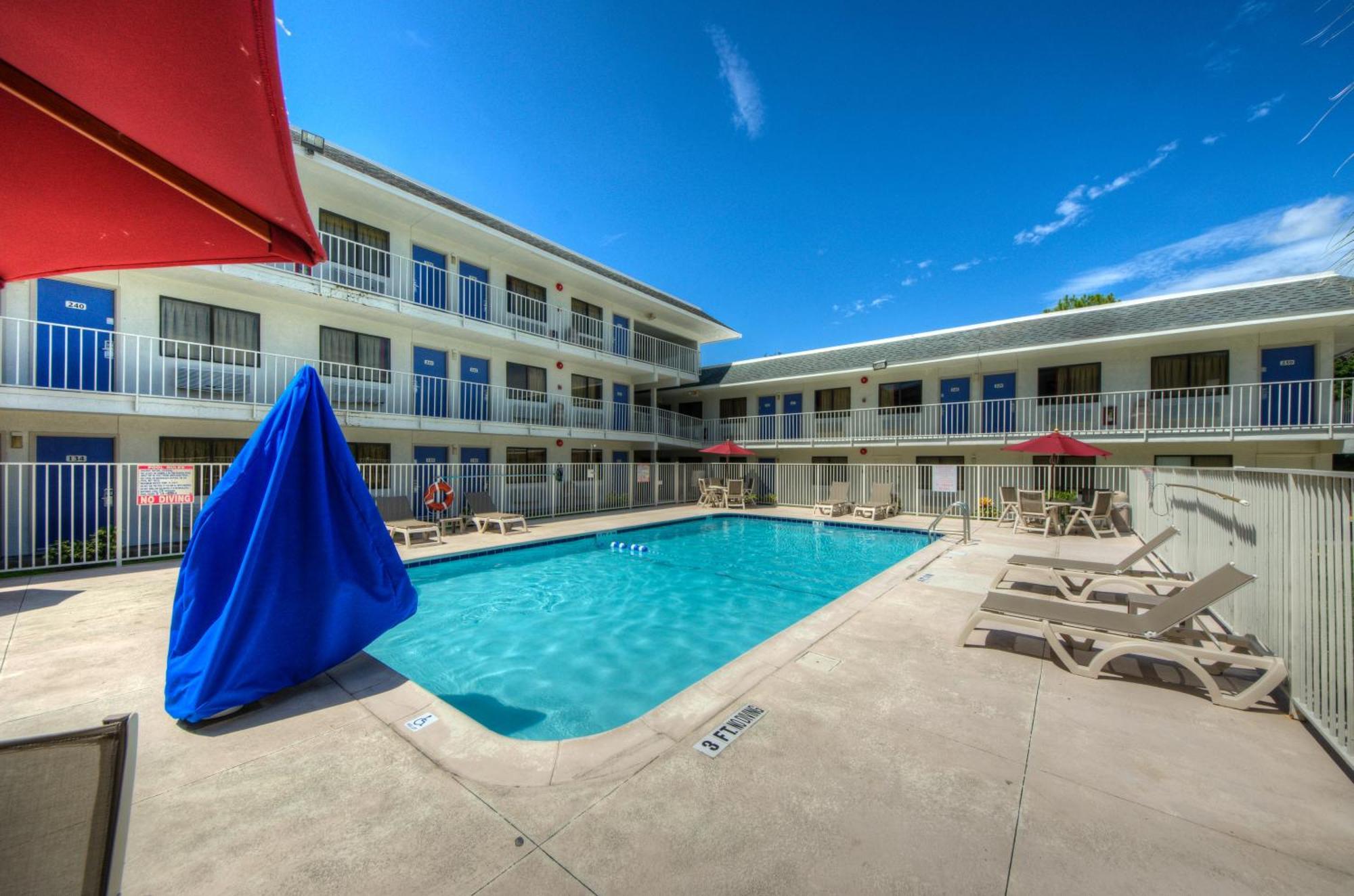 Hotel 6-bradenton, Fl Bradenton